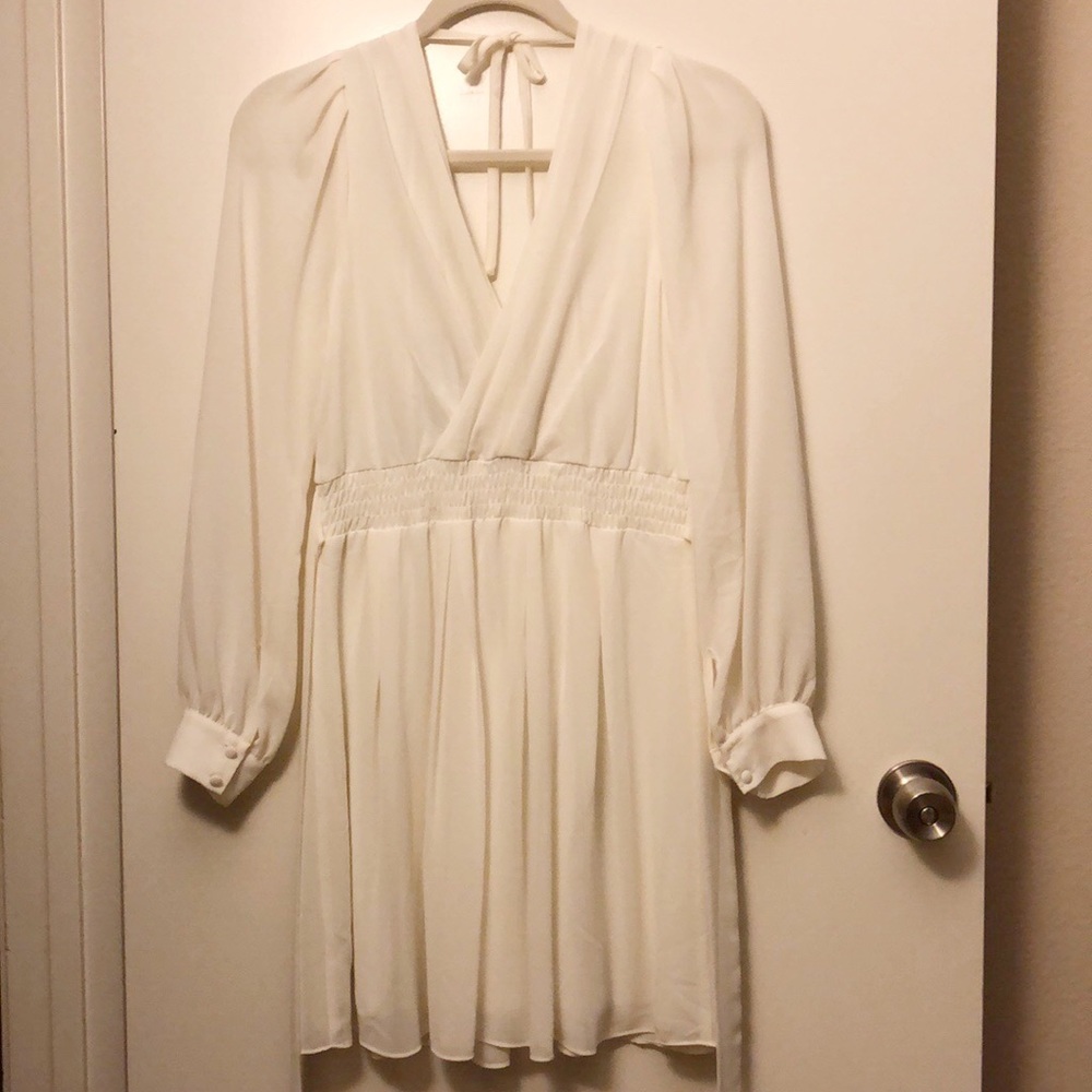 Small, cream, long sleeve dress